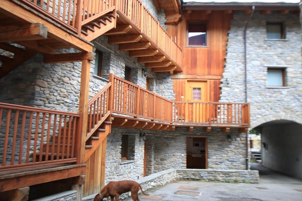 Champex Apartments Pré-Saint-Didier Exteriör bild