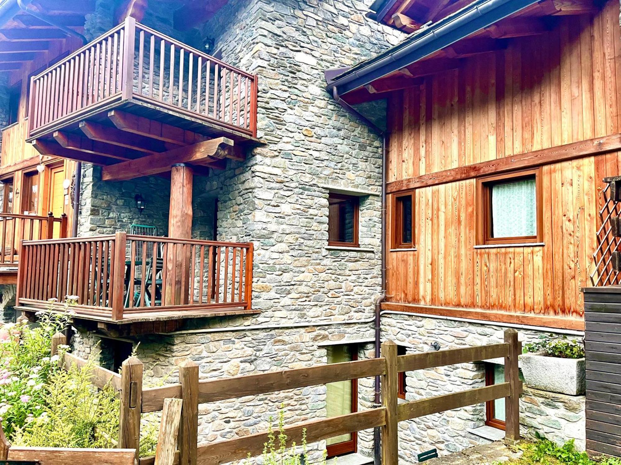 Champex Apartments Pré-Saint-Didier Exteriör bild