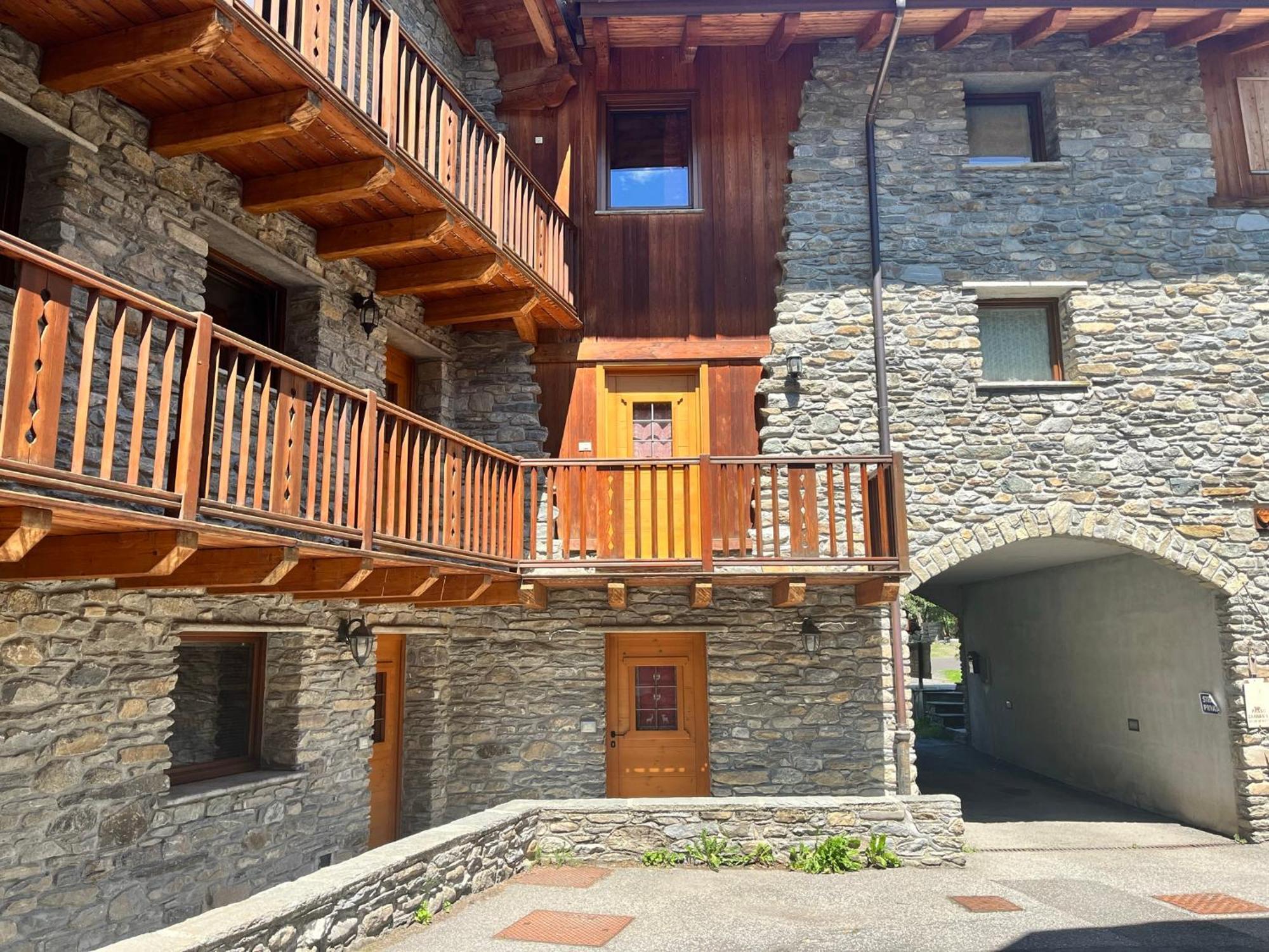 Champex Apartments Pré-Saint-Didier Exteriör bild